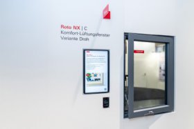 Perfektní souhra kování a těsnění pro okna a balkónové dveře